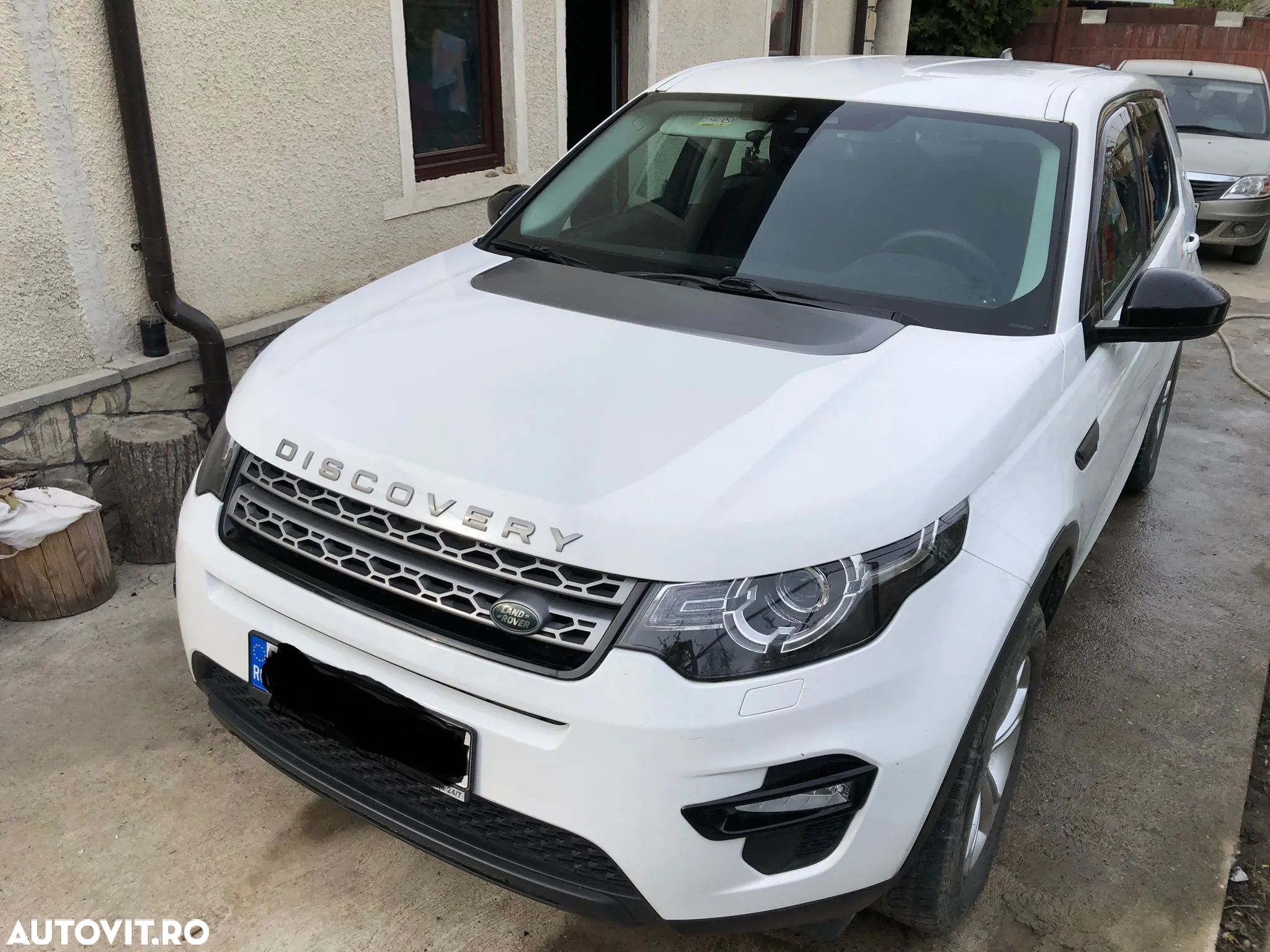 Land Rover Discovery Sport 2.0 l TD4 PURE Aut. - 1