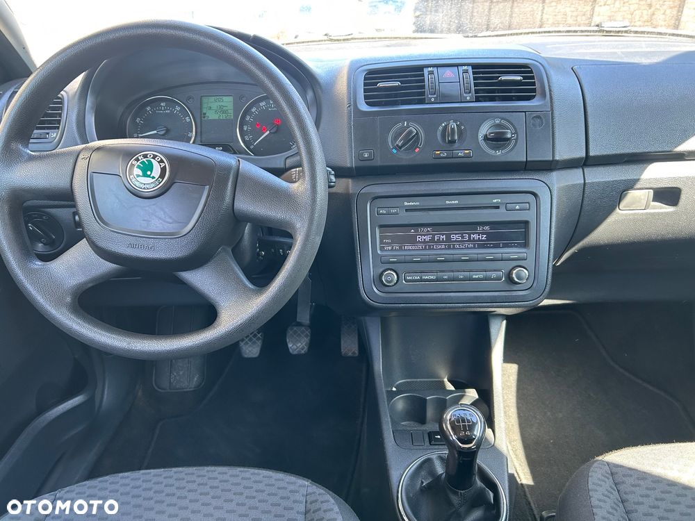 Skoda Fabia 1.2 HTP Active - 15