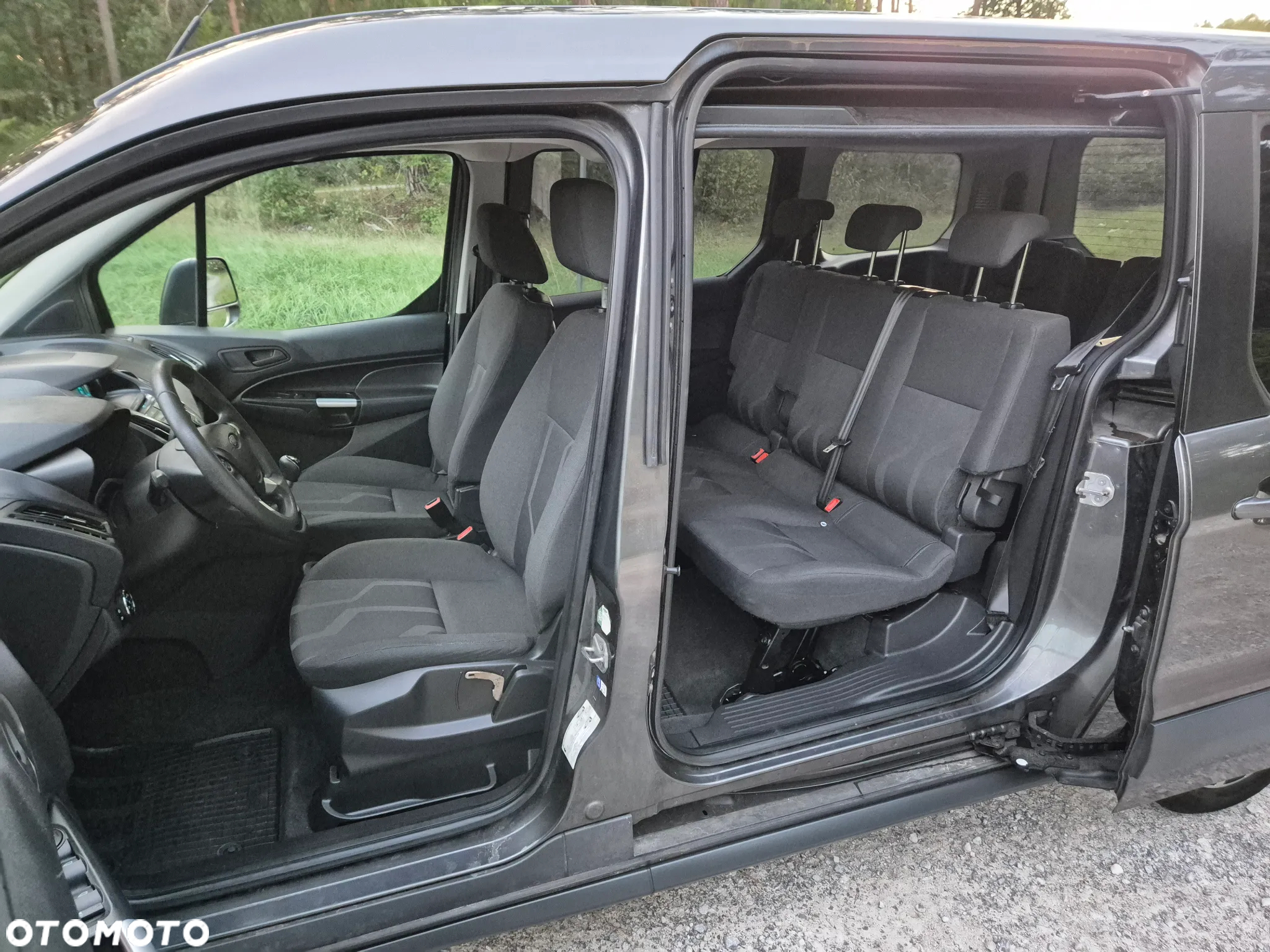 Ford Tourneo Connect 1.6 TDCi Trend - 18