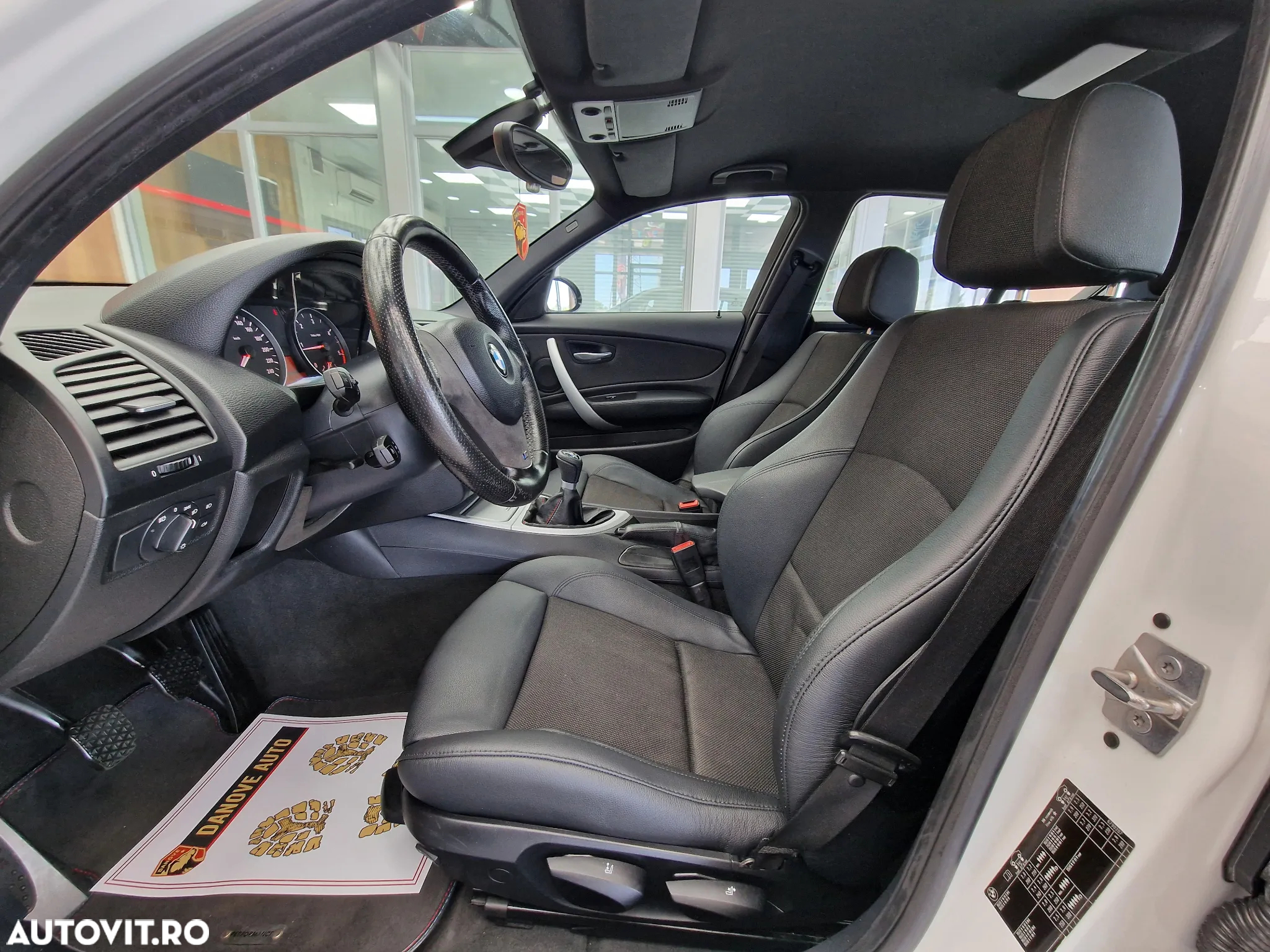 BMW Seria 1 118d - 6