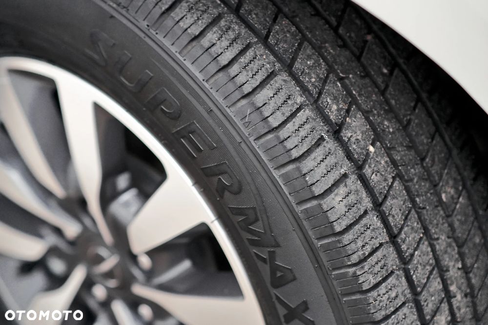 Chrysler Pacifica - 36