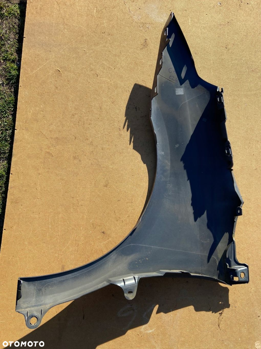 CITROEN C4 I 04-11 BŁOTNIK PRAWY PRZEDNI, KOLOR EZW. - 10