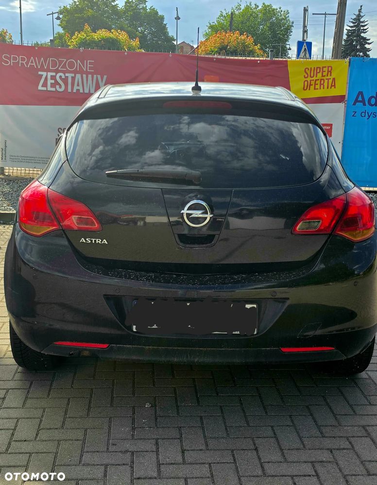 Opel Astra 1.6 Cosmo - 8