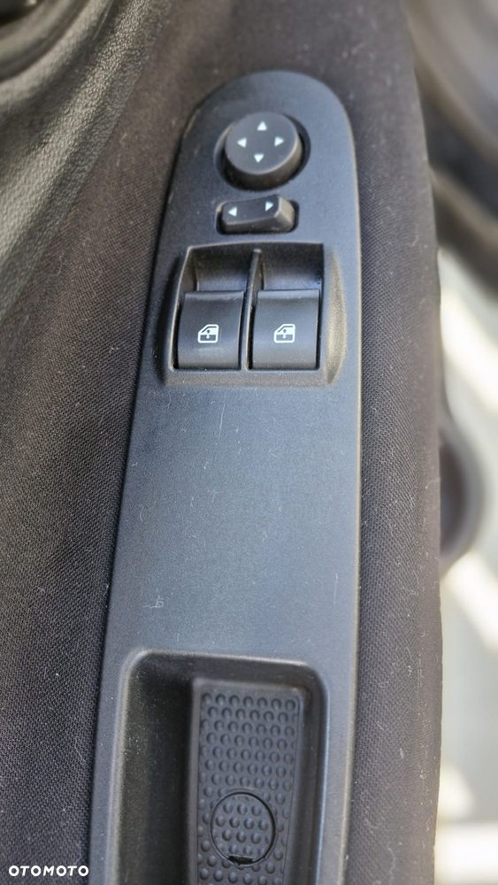 Fiat Punto 1.4 Easy S&S - 7
