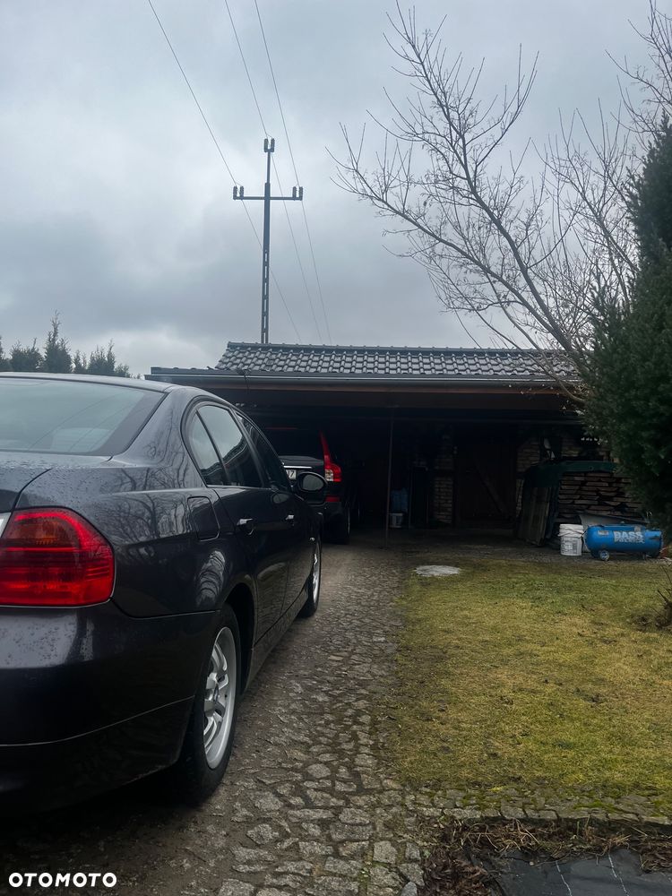 BMW Seria 3 318i - 13