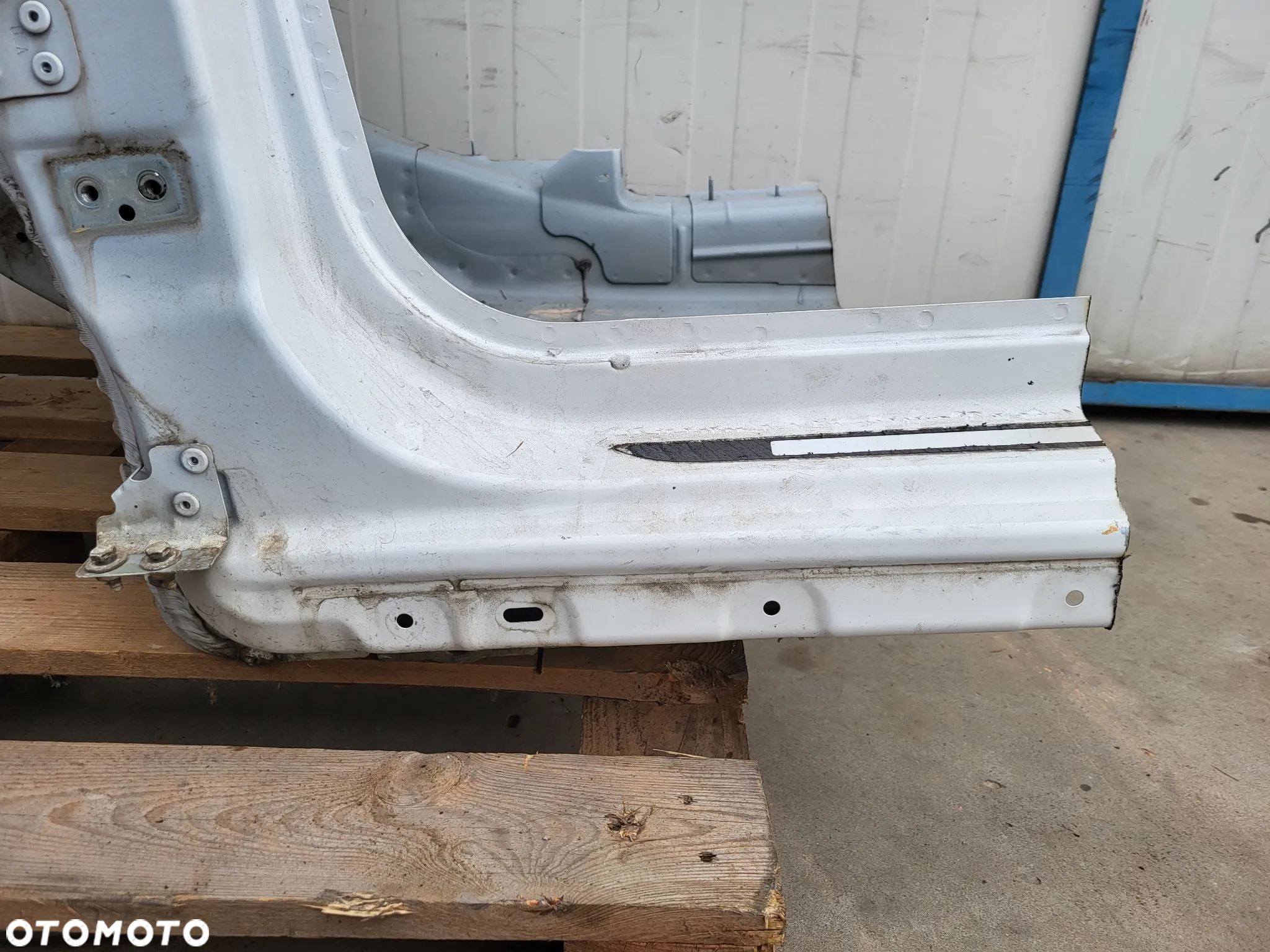 Ćwiartka podłużnica przednia lewa Peugeot 2008 EWP - 2