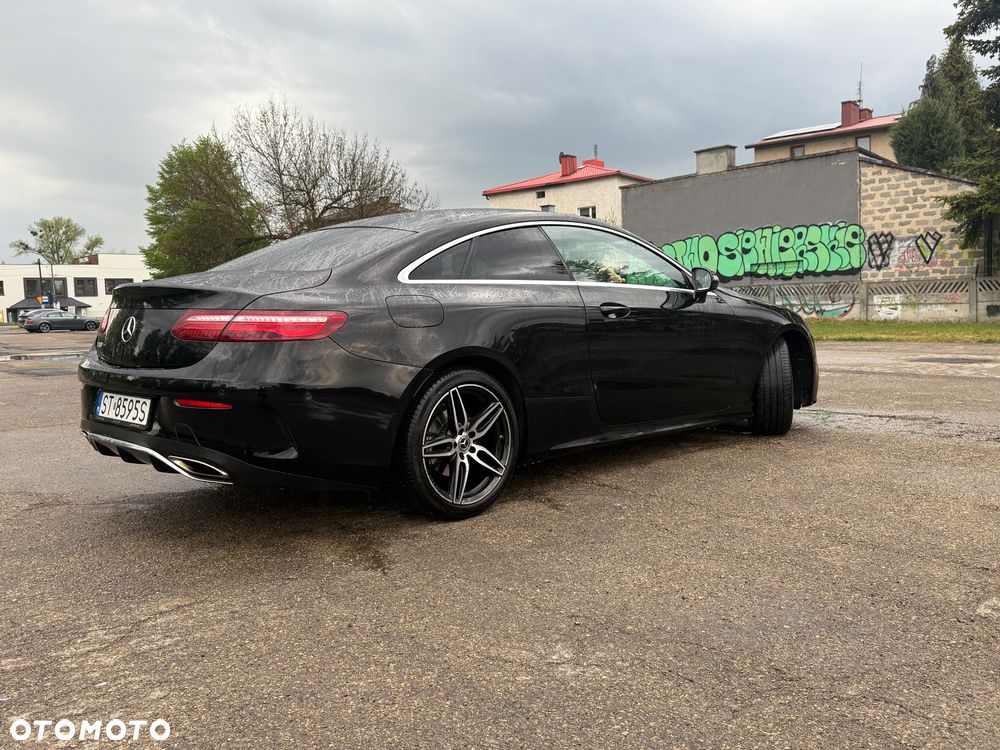 Mercedes-Benz Klasa E 300 9G-TRONIC - 3