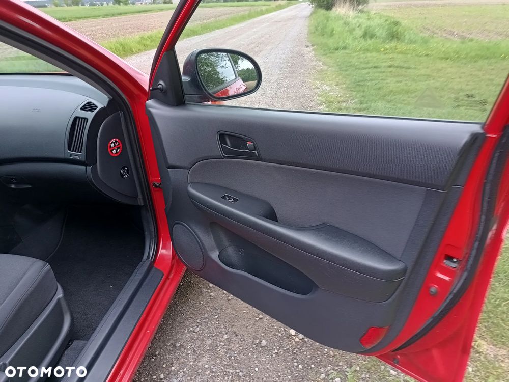 Hyundai i30 1.4 Blue Comfort - 20