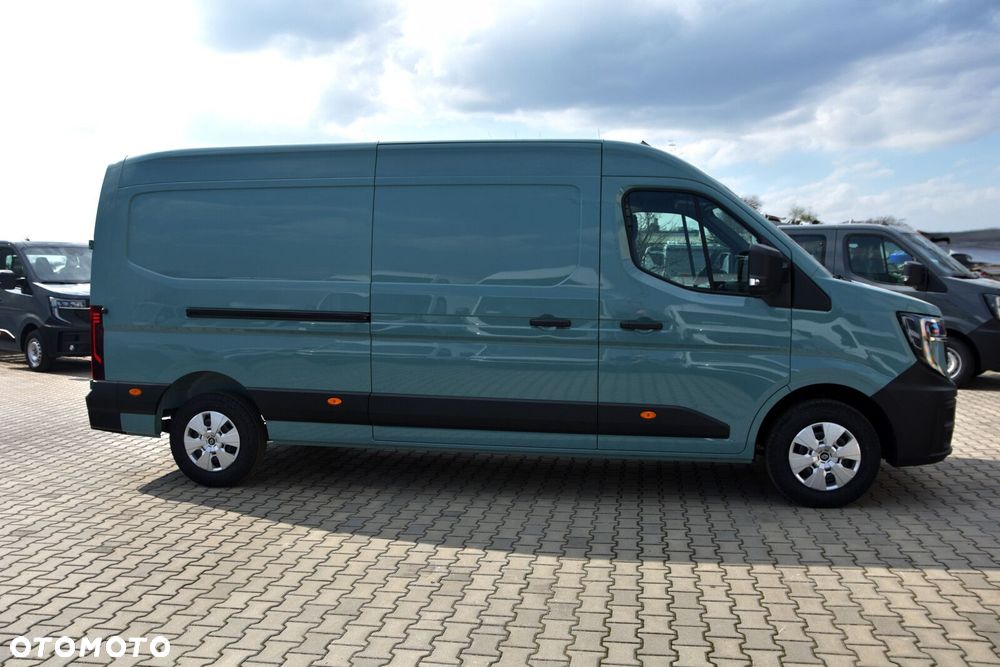 Renault Master Furgon L3H2 2.0 130KM - 4