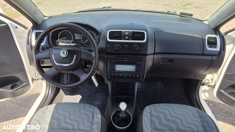 Skoda Fabia 1.2 HTP Ambition - 11
