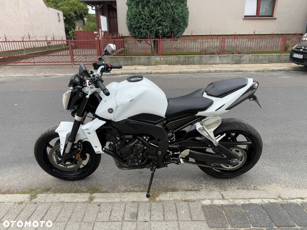 Yamaha FZ - 5