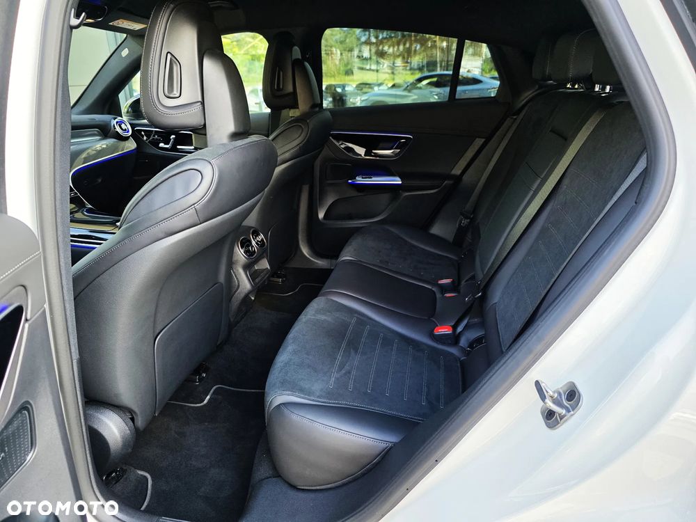 Mercedes-Benz GLC 220 d mHEV 4-Matic AMG Line - 14