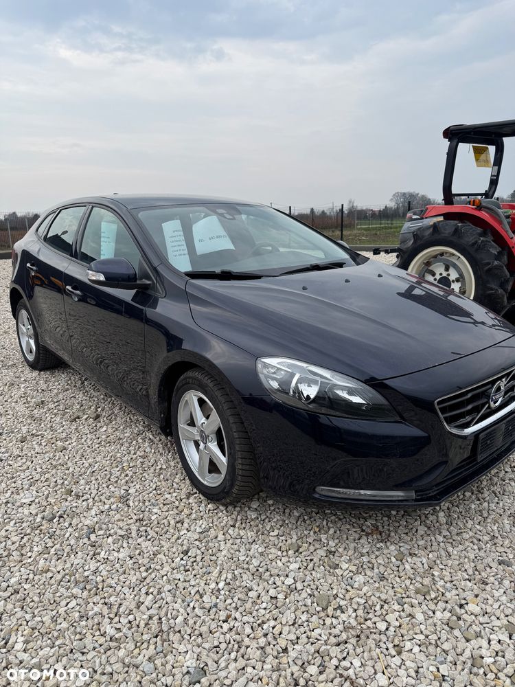 Volvo V40 D2 - 2