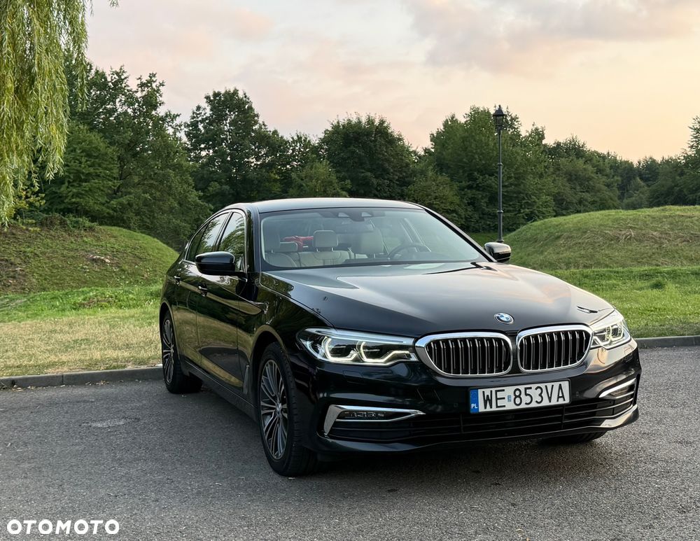 BMW Seria 5 520d xDrive Luxury Line sport - 1