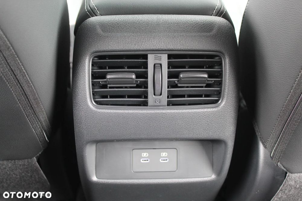 Nissan Qashqai 1.3 DIG-T MHEV N-Connecta Xtronic - 21