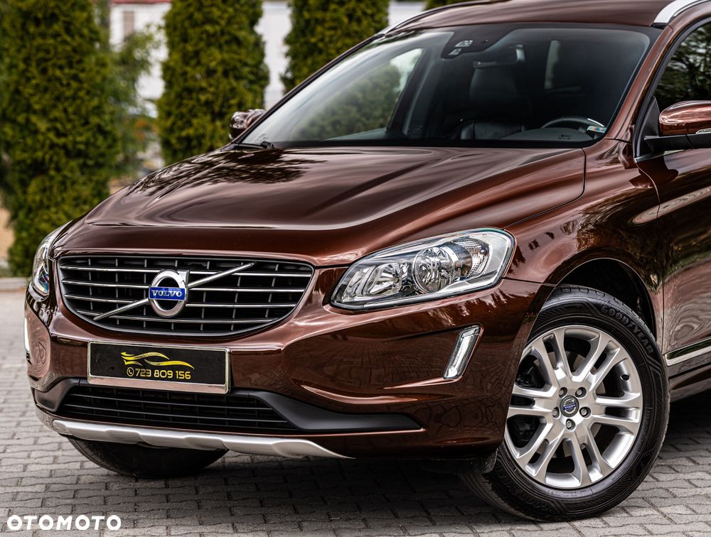 Volvo XC 60 D4 Momentum - 14