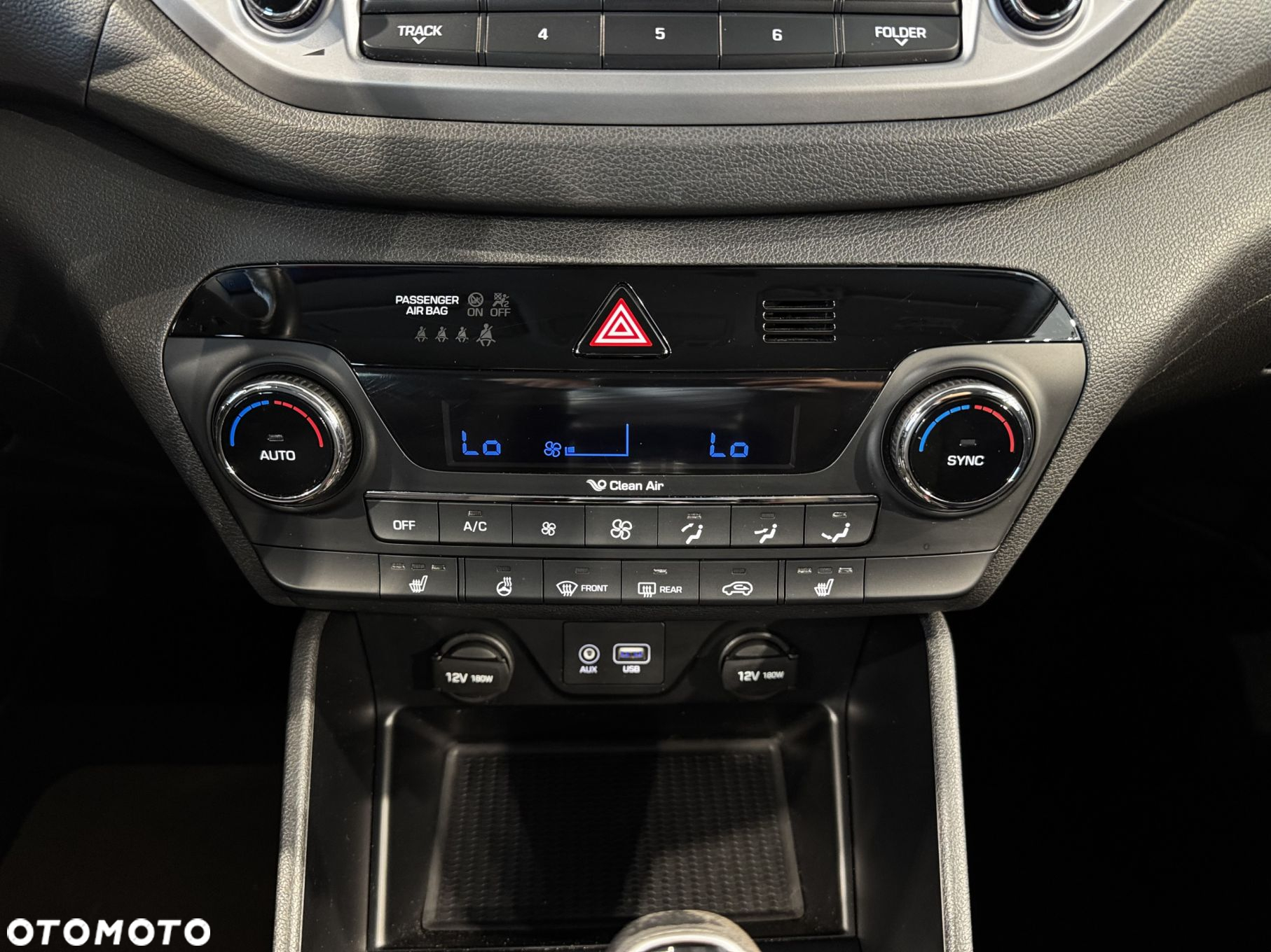 Hyundai Tucson - 24