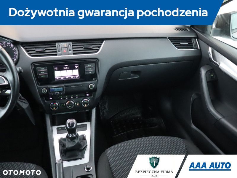 Skoda Octavia - 10