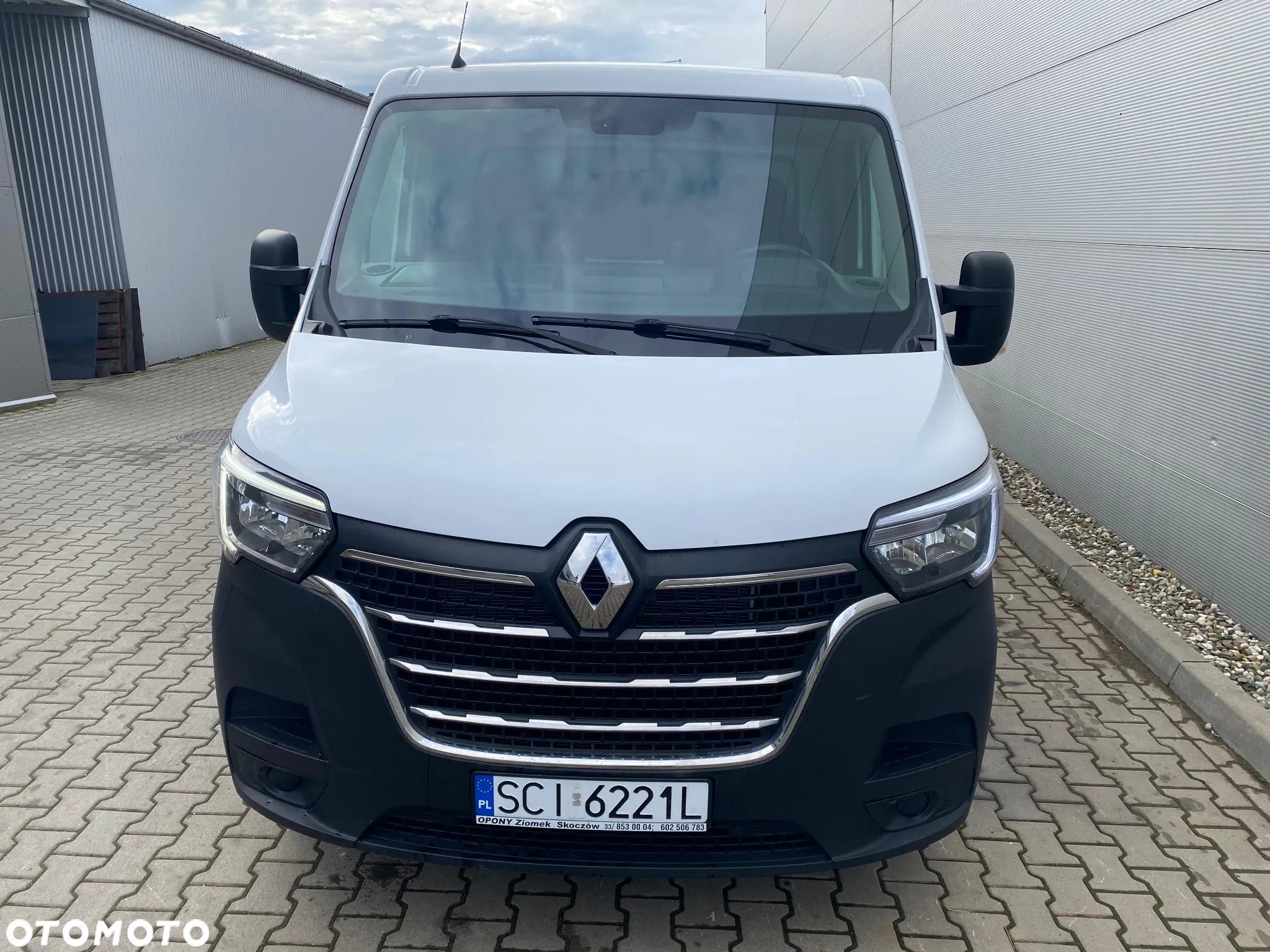 Renault MASTER Wywrotka ze skrzynią narzędziową - 3