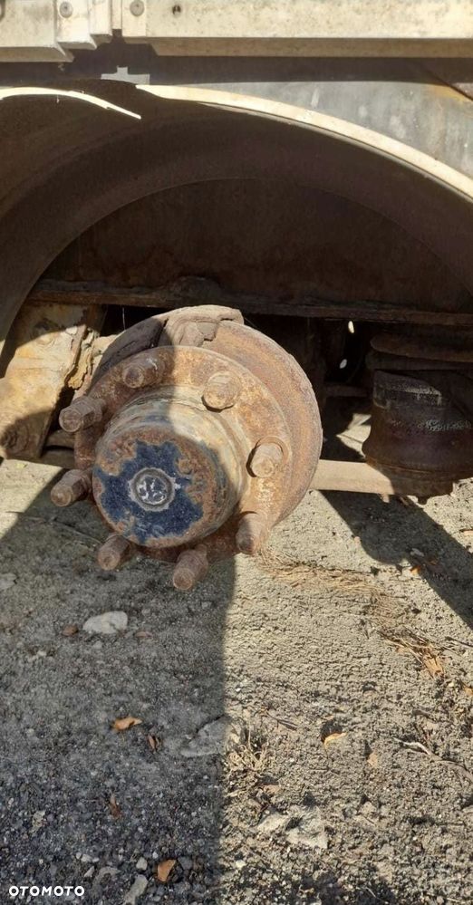 Oś SAF do naczepy przyczepy - 2