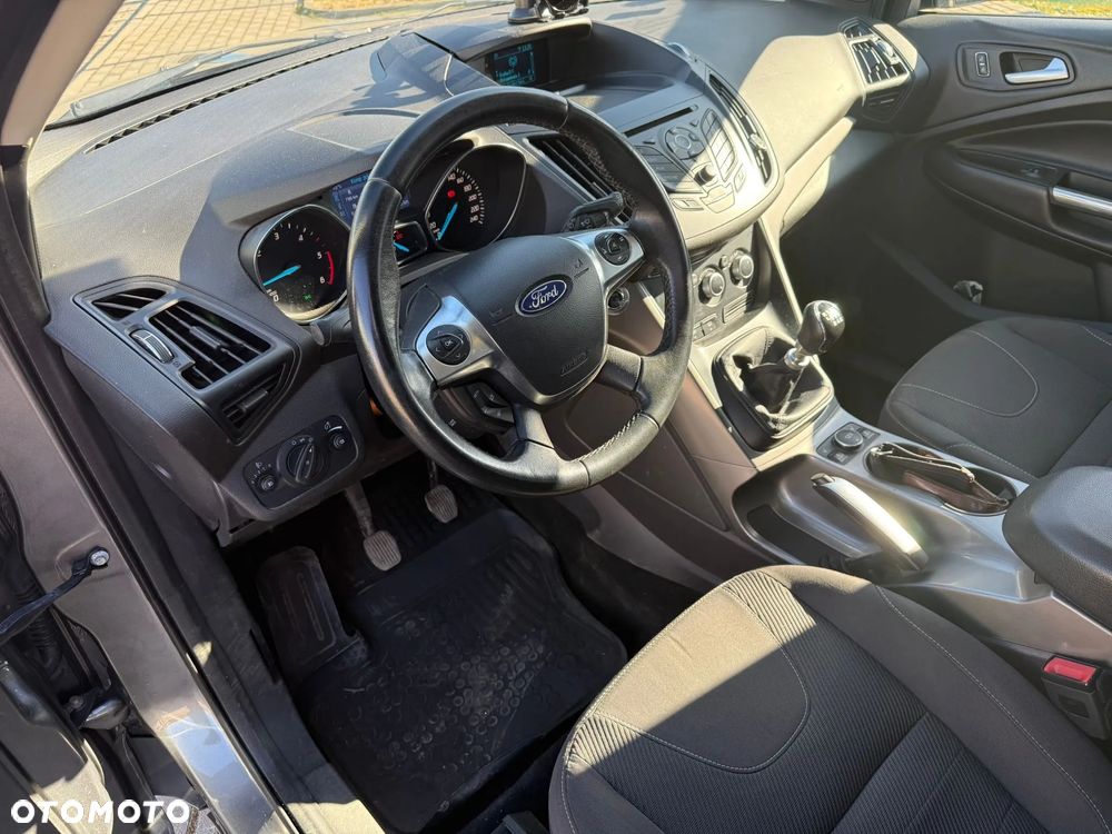 Ford Kuga 2.0 TDCi 4x4 Trend - 9