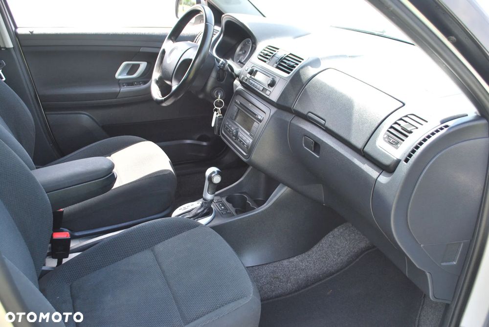 Skoda Fabia - 10