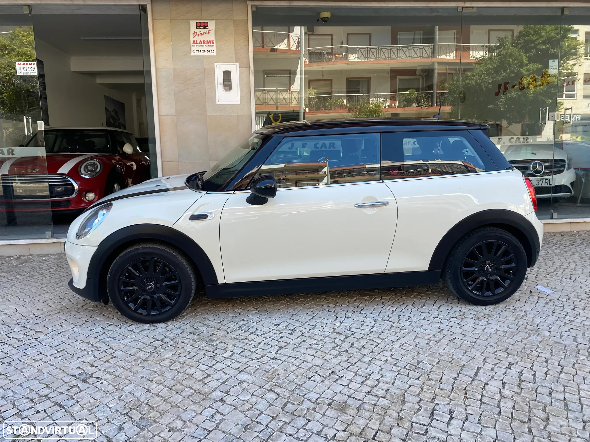 MINI 3 Portas Cooper D Seven Chili - 11