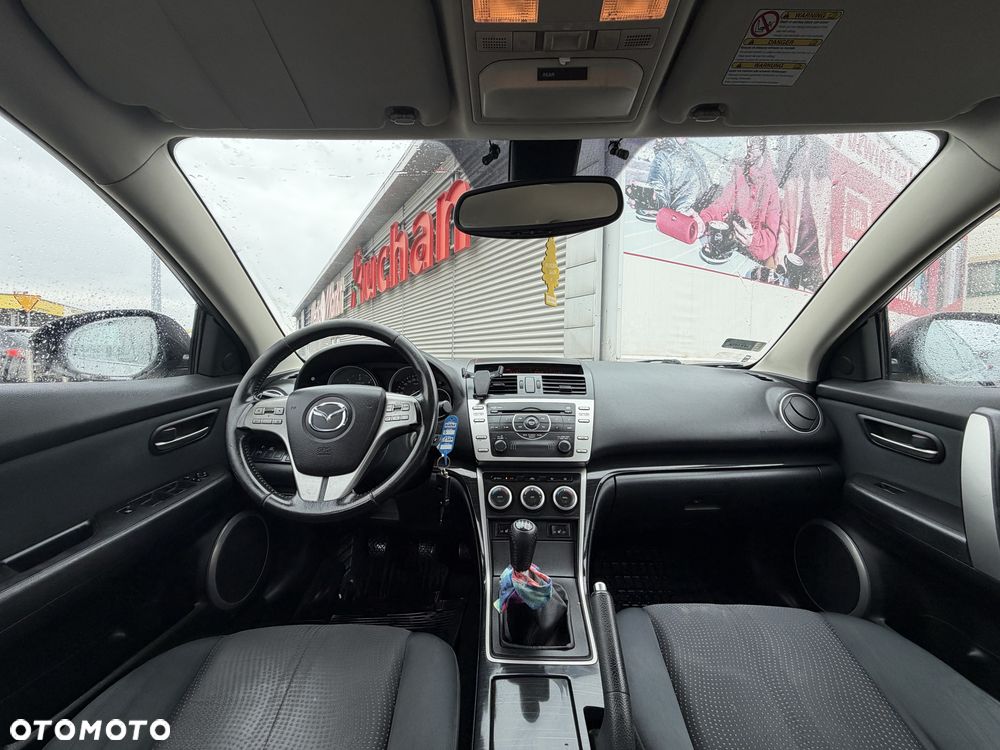 Mazda 6 - 8