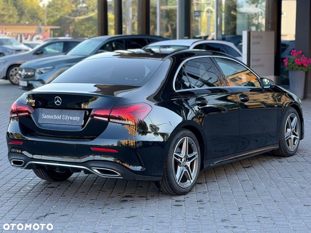 Mercedes-Benz Klasa A 180 AMG Line 7G-DCT - 8