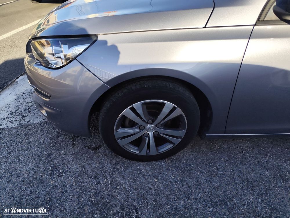 Peugeot 308 SW 1.2 PureTech Active - 5
