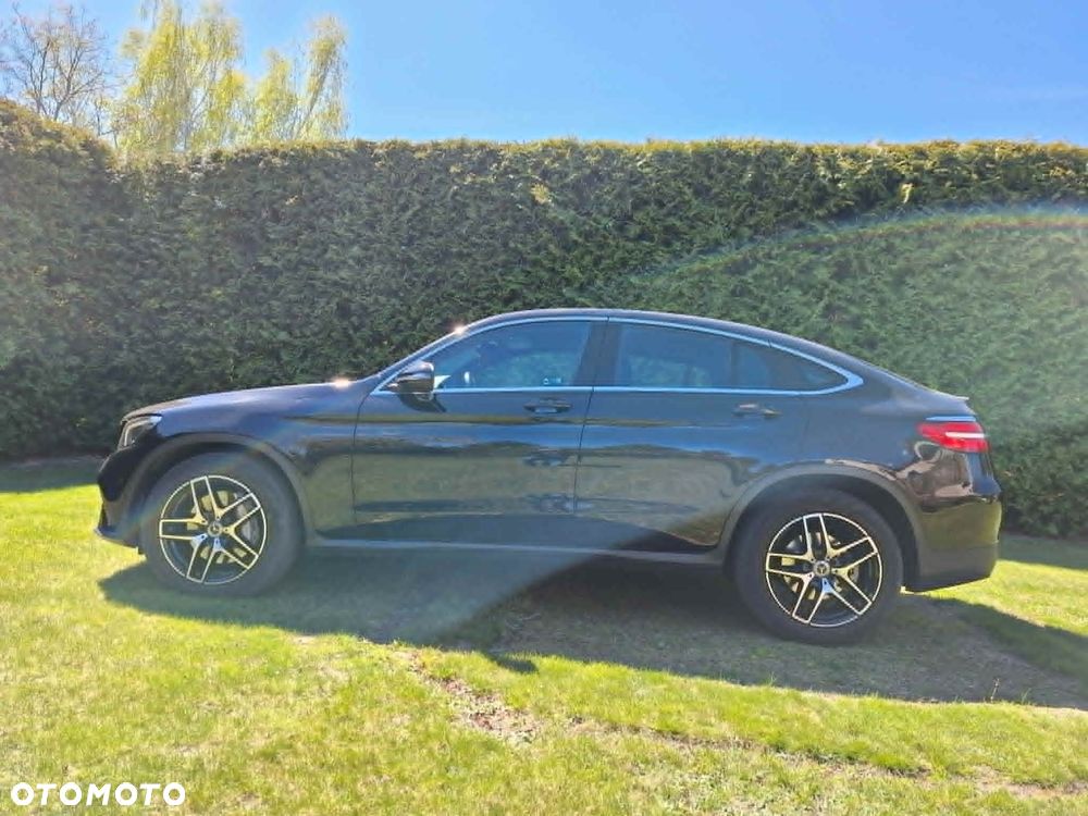 Mercedes-Benz GLC - 1