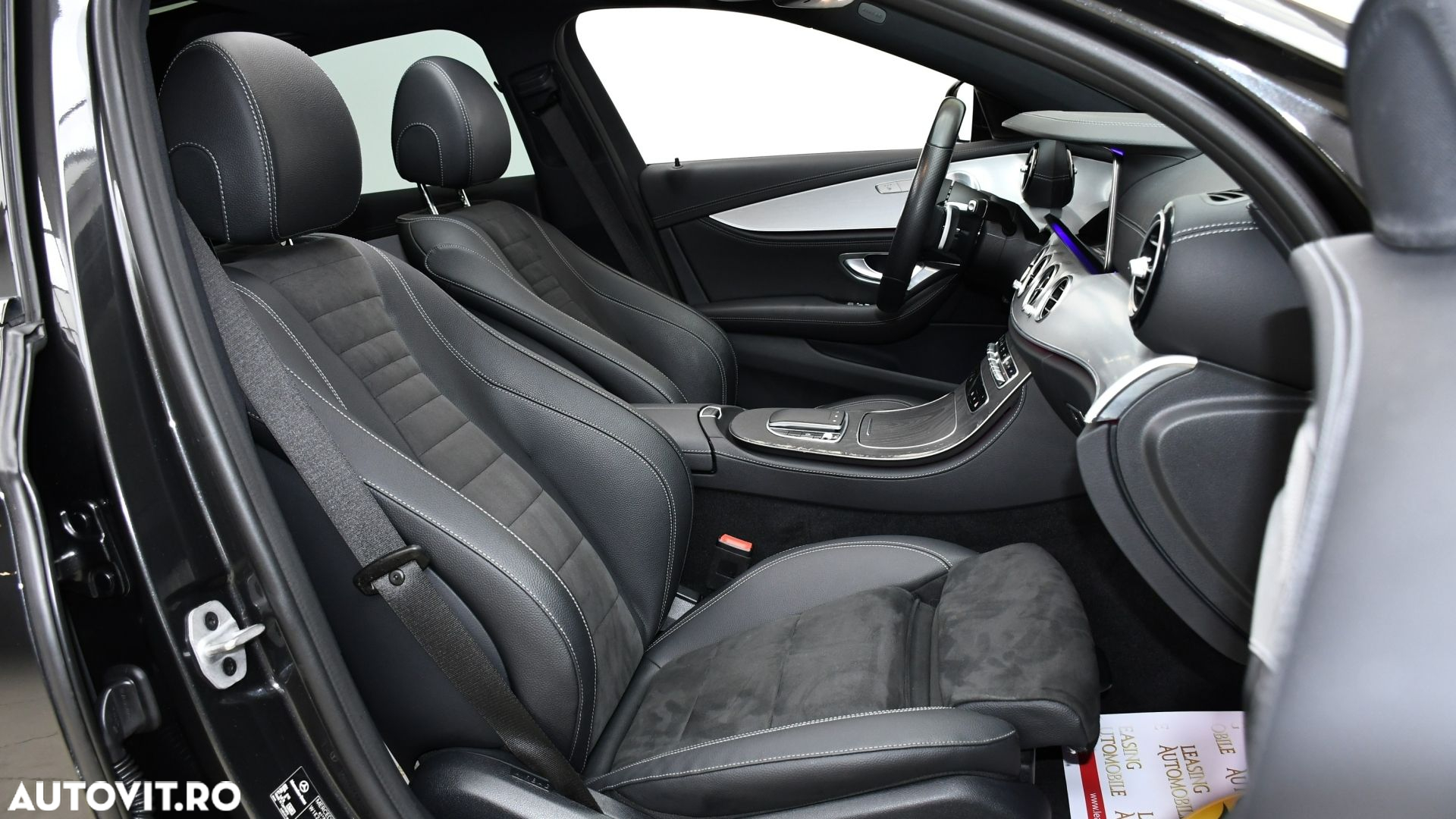 Mercedes-Benz E 220 d 4Matic 9G-TRONIC AMG Line - 9