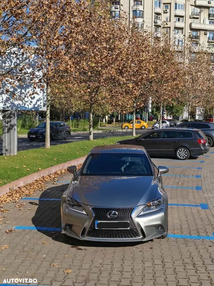 Lexus Seria IS 200t F Sport - 12