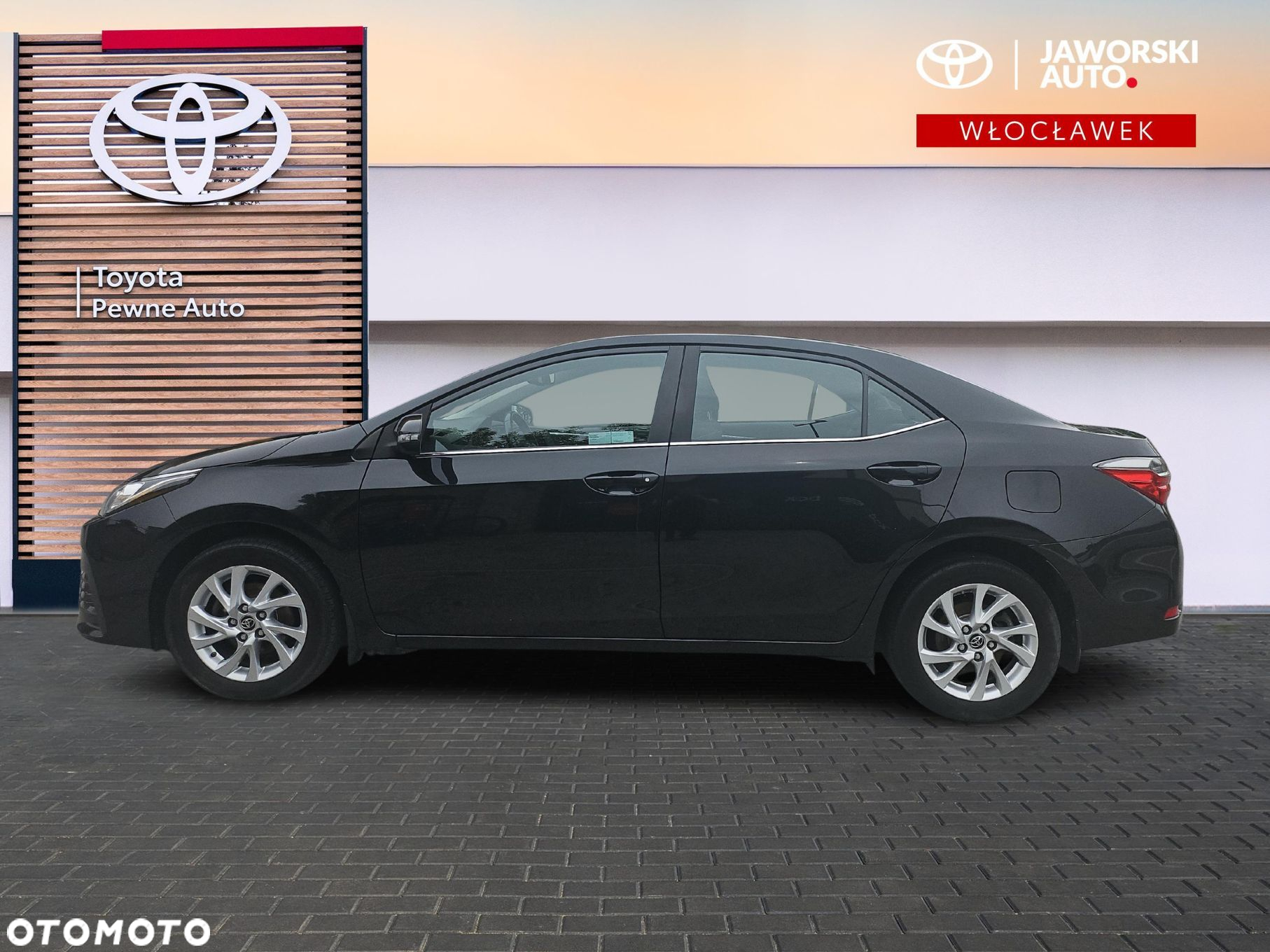 Toyota Corolla 1.6 Classic Plus - 2