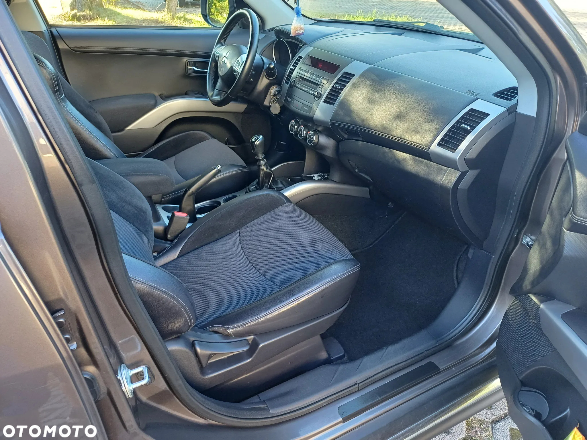 Mitsubishi Outlander 2.2 DI-D ClearTec 2WD Edition - 16