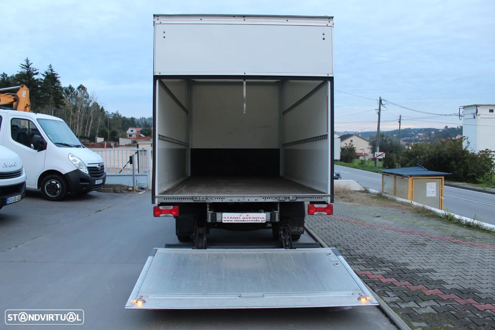 Iveco Daily 35-160 // Contentor + Plataforma // 2024 - 7