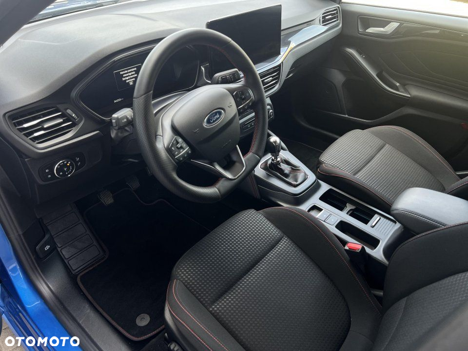 Ford Focus - 9