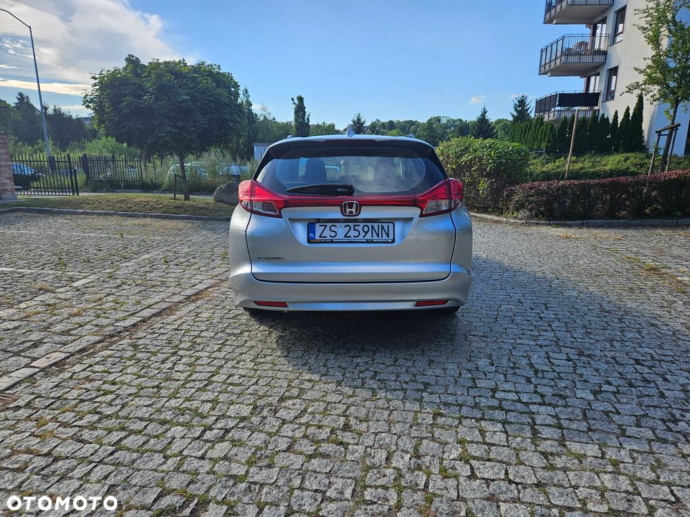 Honda Civic 1.8 Elegance (ADAS) - 6