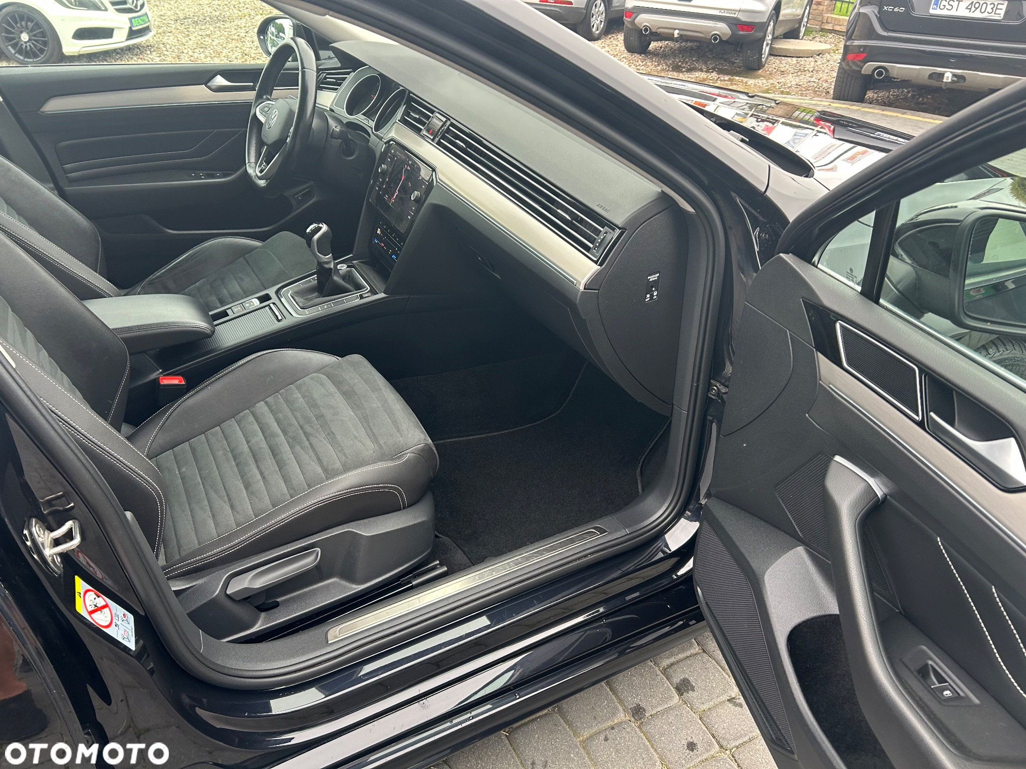 Volkswagen Passat Variant 2.0 TDI (BlueMotion Technology) Trendline - 33