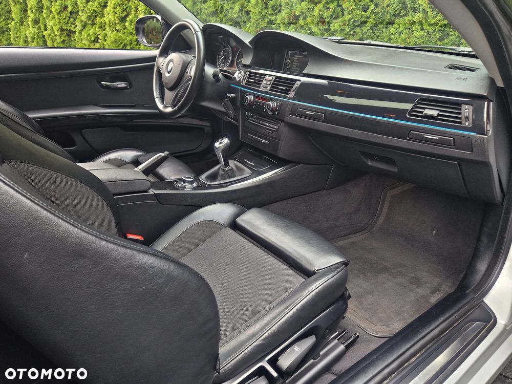 BMW Seria 3 - 23
