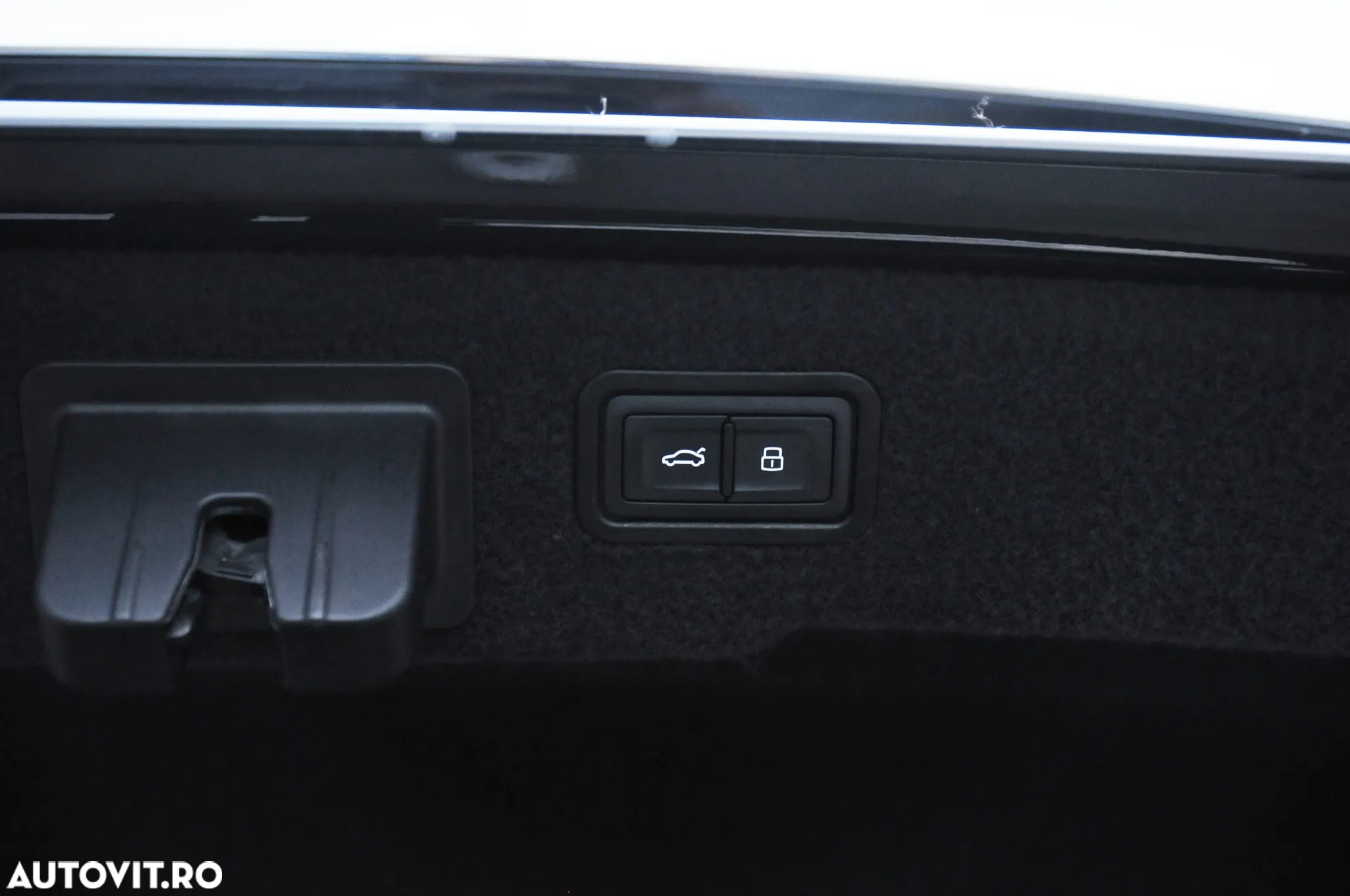 Audi A8 A8L 60 TFSI e quattro Tiptronic PHEV - 26