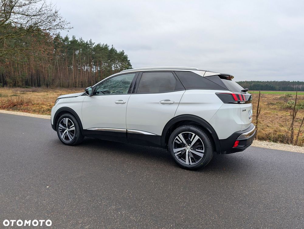 Peugeot 3008 PureTech 130 Stop & Start GPF Allure - 16