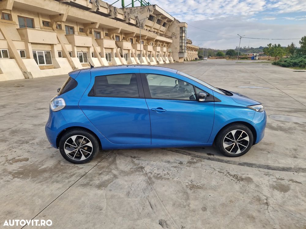 Renault ZOE - 10