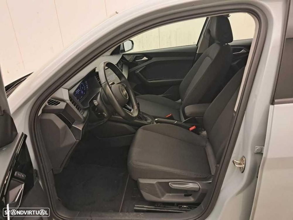 Audi A1 Sportback 1.0 TFSI S tronic - 3