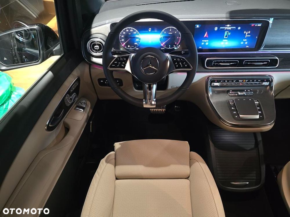 Mercedes-Benz Klasa V 300 d 4-Matic 9G-Tronic Exclusive (ekstra d³) - 12