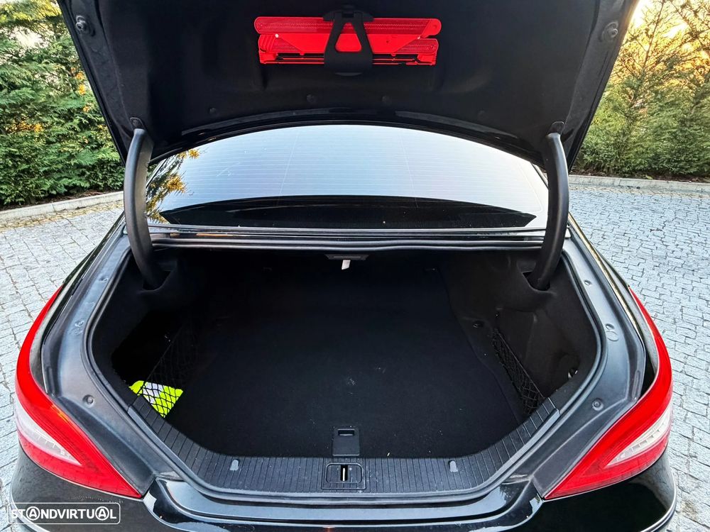 Mercedes-Benz CLS 250 CDI DPF BlueEFFICIENCY 7G-TRONIC - 29