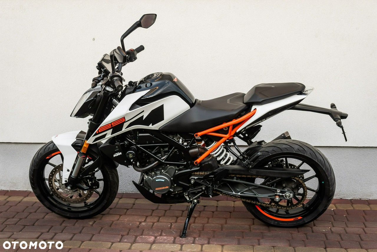 KTM Duke - 5