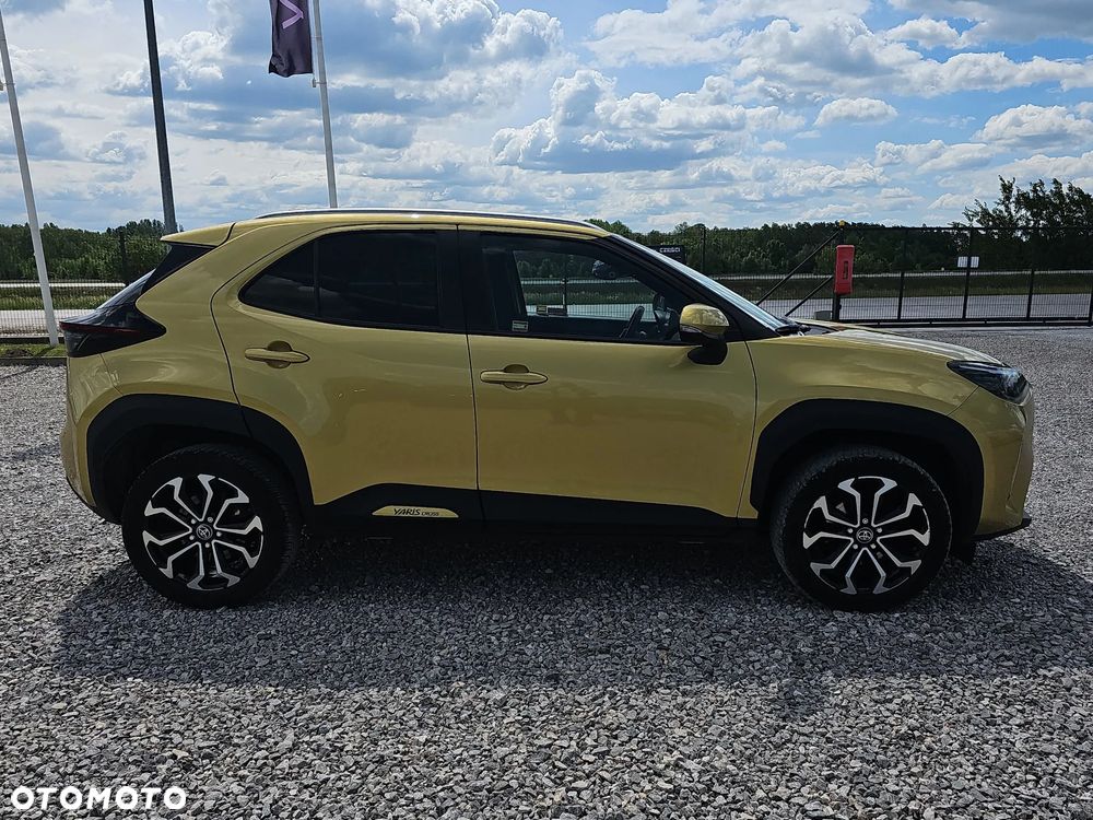 Toyota Yaris Cross - 4