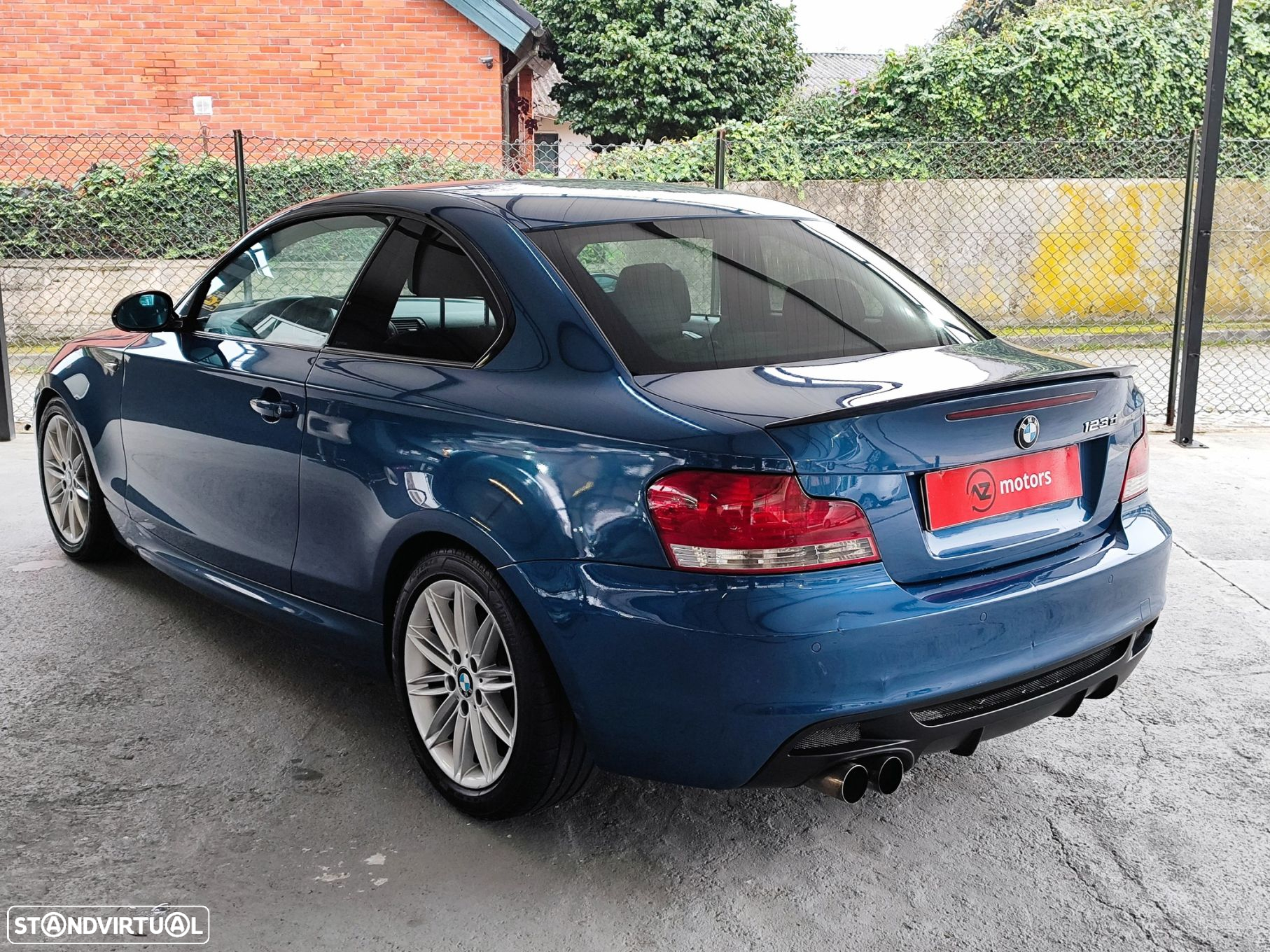 BMW 123 d - 9