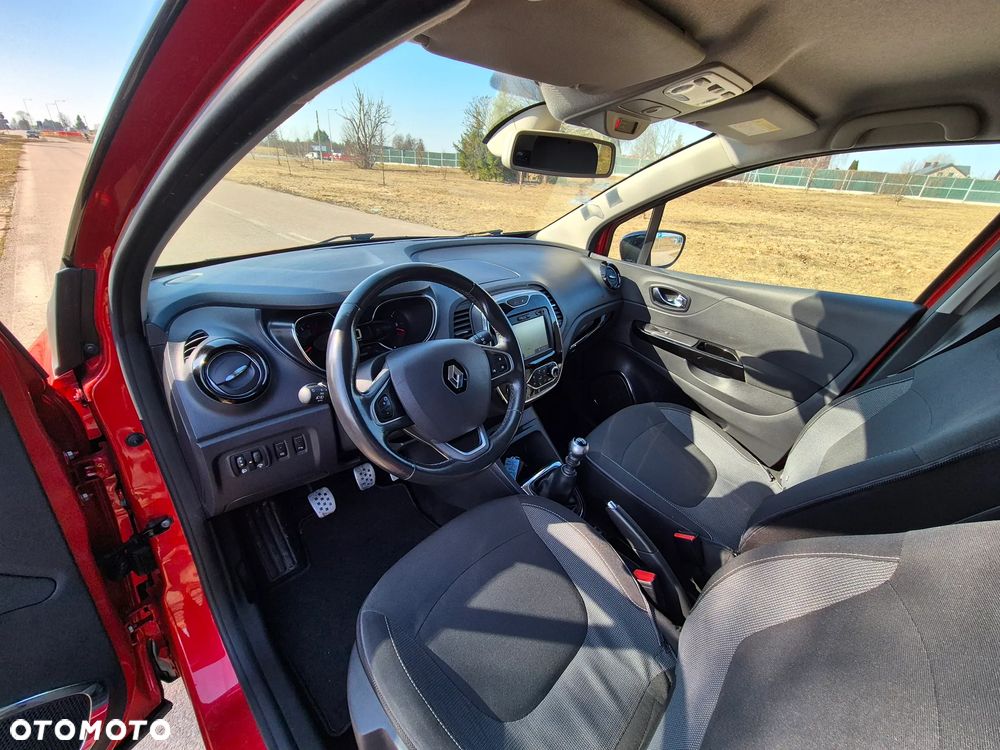 Renault Captur - 22
